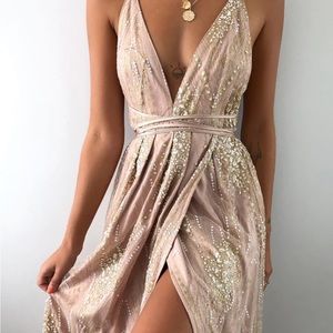 Pretty gold dress, worn once, great condition